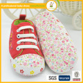 2015 fashion baby waking shoes indoor shoes, soft shoes with embroidery